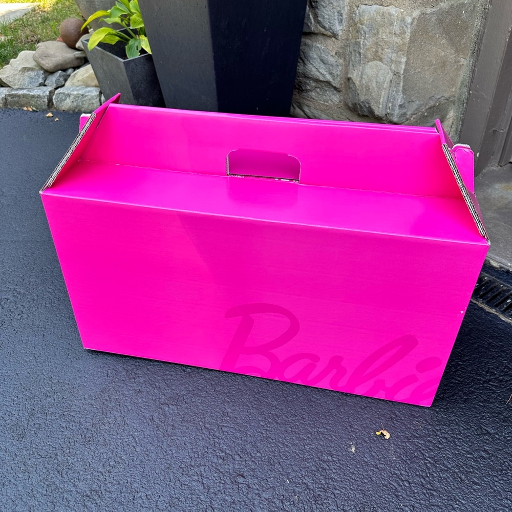 Stanley X Barbie Limited Edition Dream Quencher Bundle Collection- AVAILABLE NOW